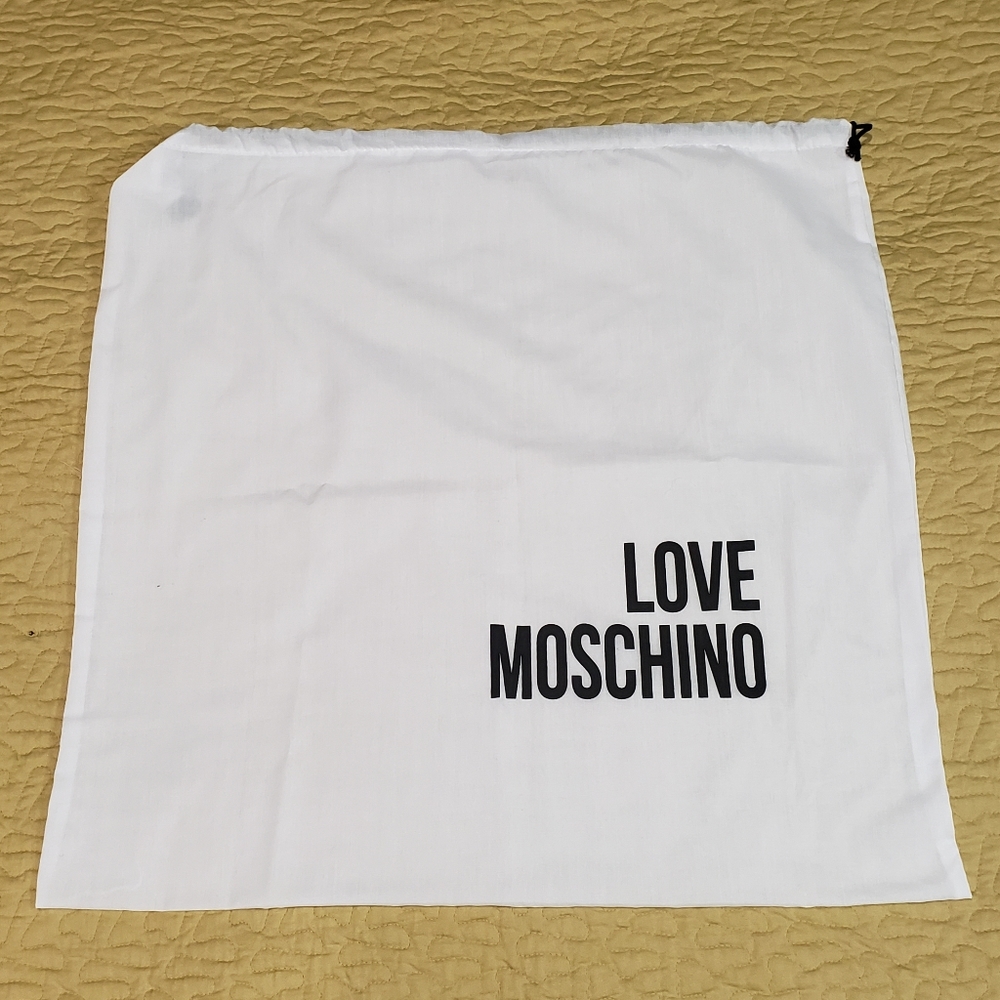 Moschino dust bag